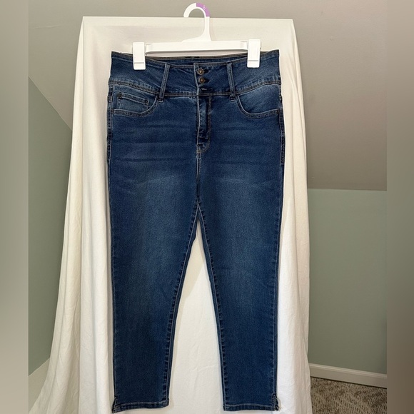 Women's Curve Appeal Blue Jeans size 12 - Picture 10 of 10